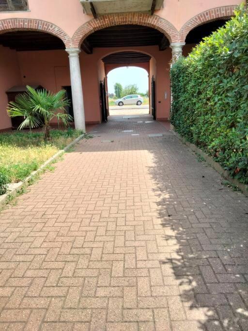 Appartamento In Cascina Lombarda Caselle Lurani Zewnętrze zdjęcie